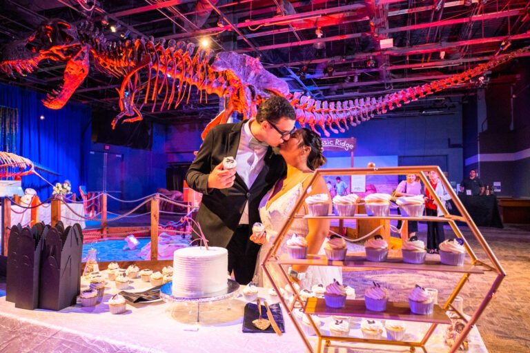 Your Complete Guide to an Orlando Science Center Wedding