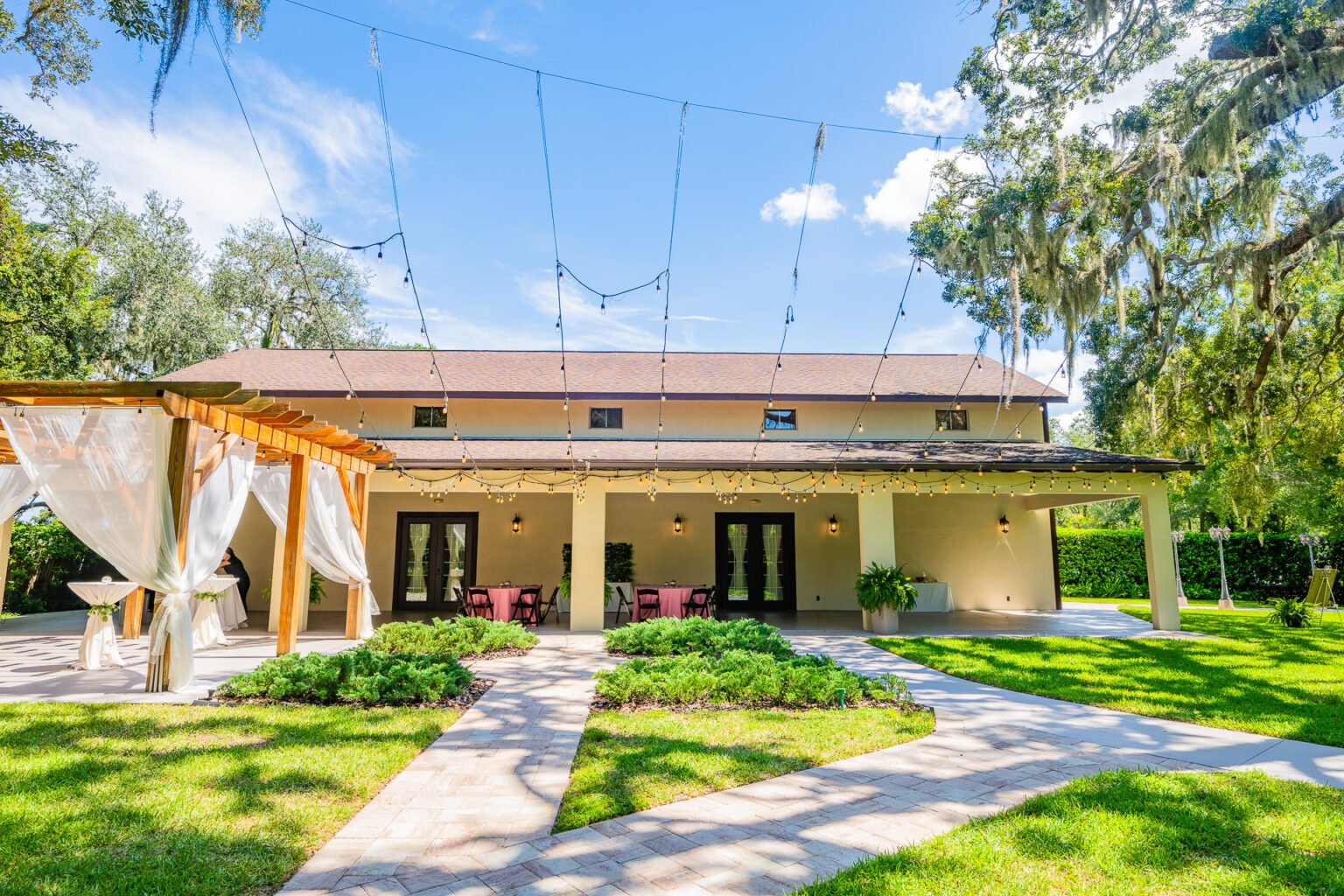 Bakers Ranch Wedding Florida’s Top Premier All Inclusive Wedding Barn ...